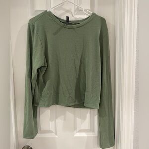ALYA XL women’s sweater top